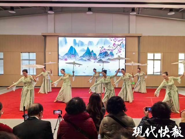 凯发旗舰厅浸润一年艺享时光玄武社区文化艺术行圆满收官(图5)