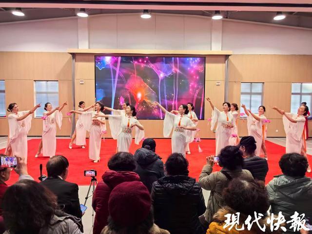 凯发旗舰厅浸润一年艺享时光玄武社区文化艺术行圆满收官(图6)