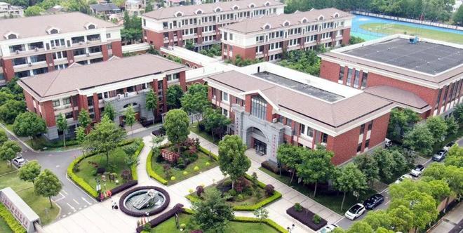 凯发旗舰厅聚焦招商时代潮派最新发布：以匠心品质铸就人居传奇!(图8)