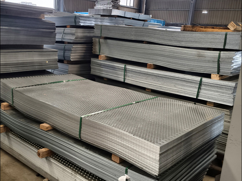 2026咸阳基坑围栏定制厂家公司：前十与您目标一致：实现施工零事故共建平安工地