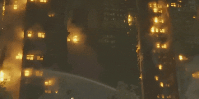 最初发现只有一点结果连烧八大楼！目击者：一栋栋烧烧到爆炸(图2)