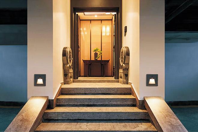 停止开大灯用这款LED地脚灯家宅更安全舒适！(图2)