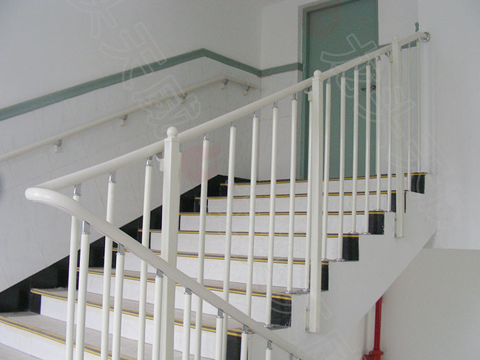 室内楼梯扶手款式(图2)