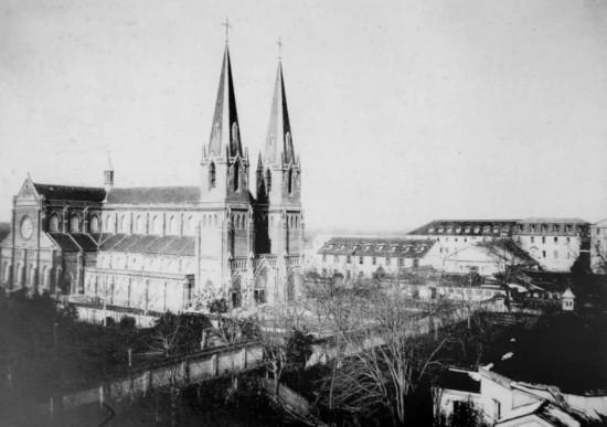 流光绘史：徐家汇源百年凯发国际历史建筑的夜色新篇(图9)