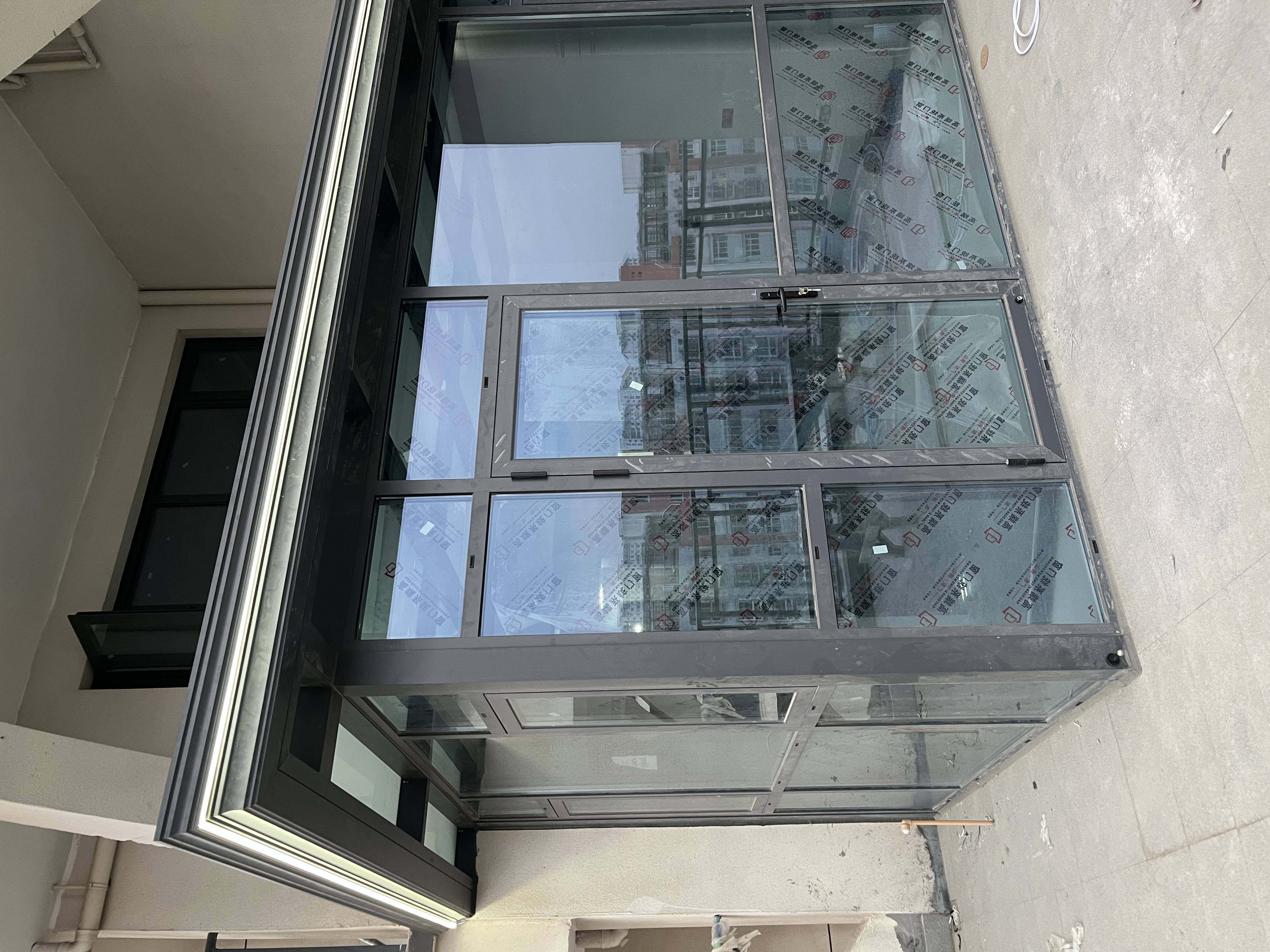 河南门窗市场深度测评:五家可靠厂家与选型策略全解析(图1)