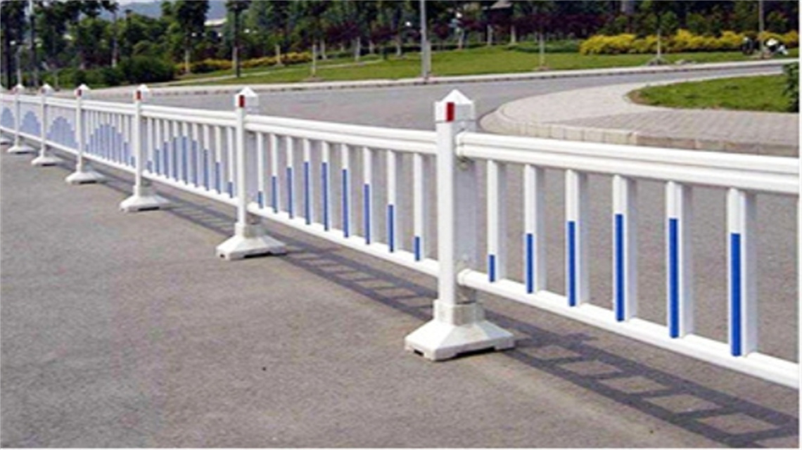 从成本焦虑到价值共识：2026年光伏区围栏网选型指南与核心服务商解析(图2)