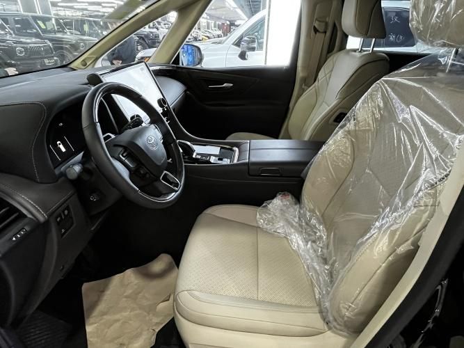 2025款丰田埃尔法依旧是商务车风向标各方凯发国际面表现均衡动力够强(图3)