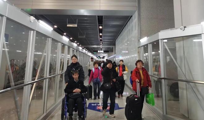 服务旅客3788万人次除了地铁免安检、南北区连廊松江枢纽这份“春运答卷”还有更多细节→(图12)