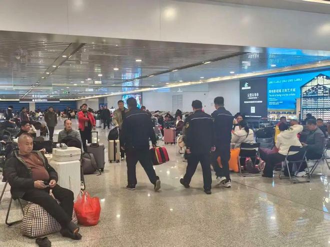 服务旅客3788万人次除了地铁免安检、南北区连廊松江枢纽这份“春运答卷”还有更多细节→(图14)