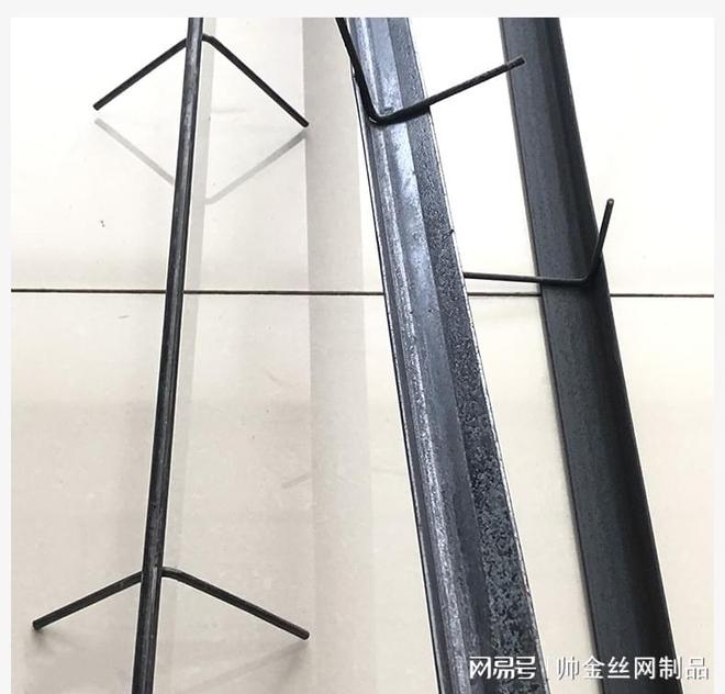 凯发国际楼梯护角筋-楼梯护角筋规格_型号_尺寸(图1)