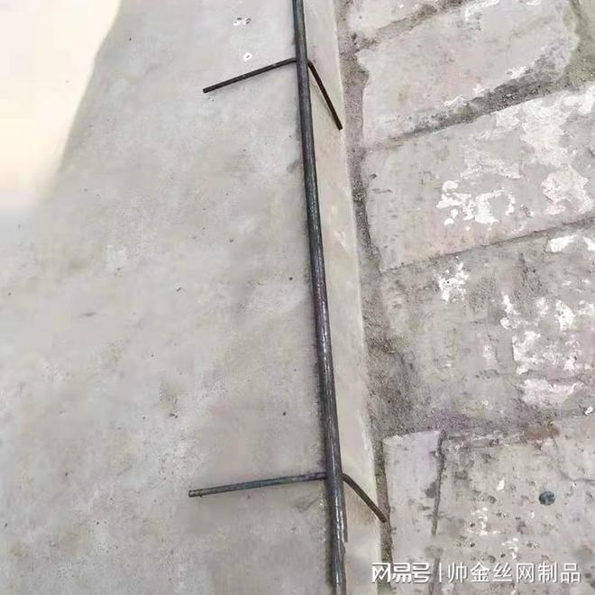 凯发国际楼梯护角筋-楼梯护角筋规格_型号_尺寸(图3)