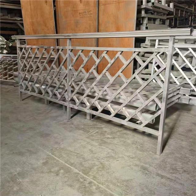 栏杆有哪些好看的铝合金护栏护手四合院护栏有哪些造型图案设计风格(图6)